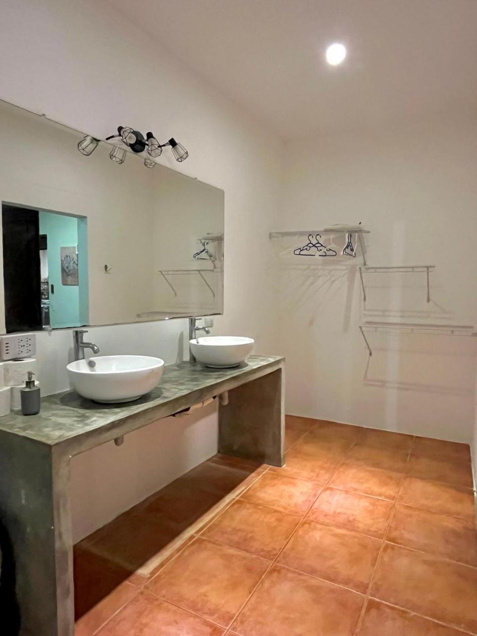 Tamarindo Backpackers Hostel ภายนอก รูปภาพ