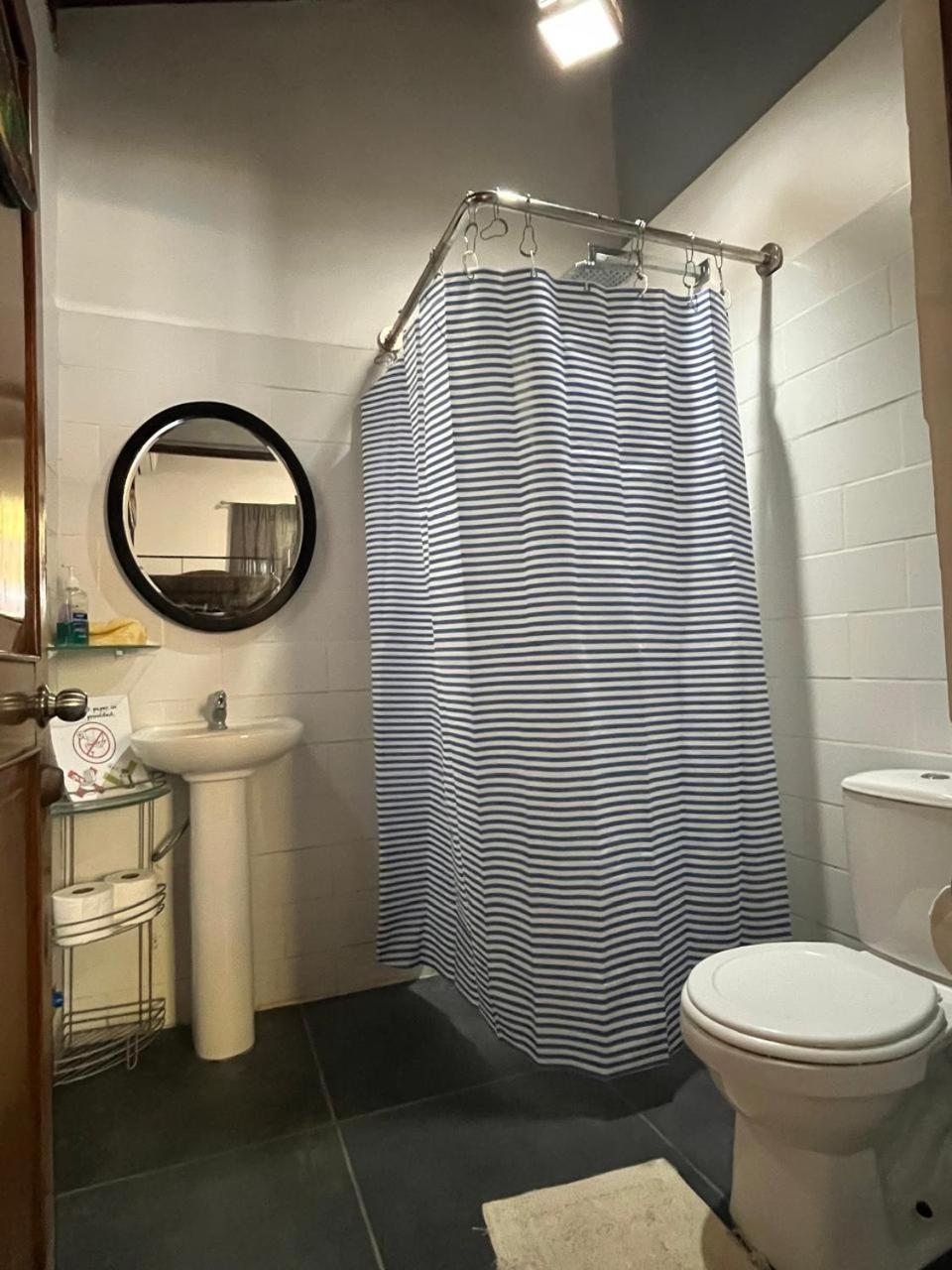 Tamarindo Backpackers Hostel ภายนอก รูปภาพ