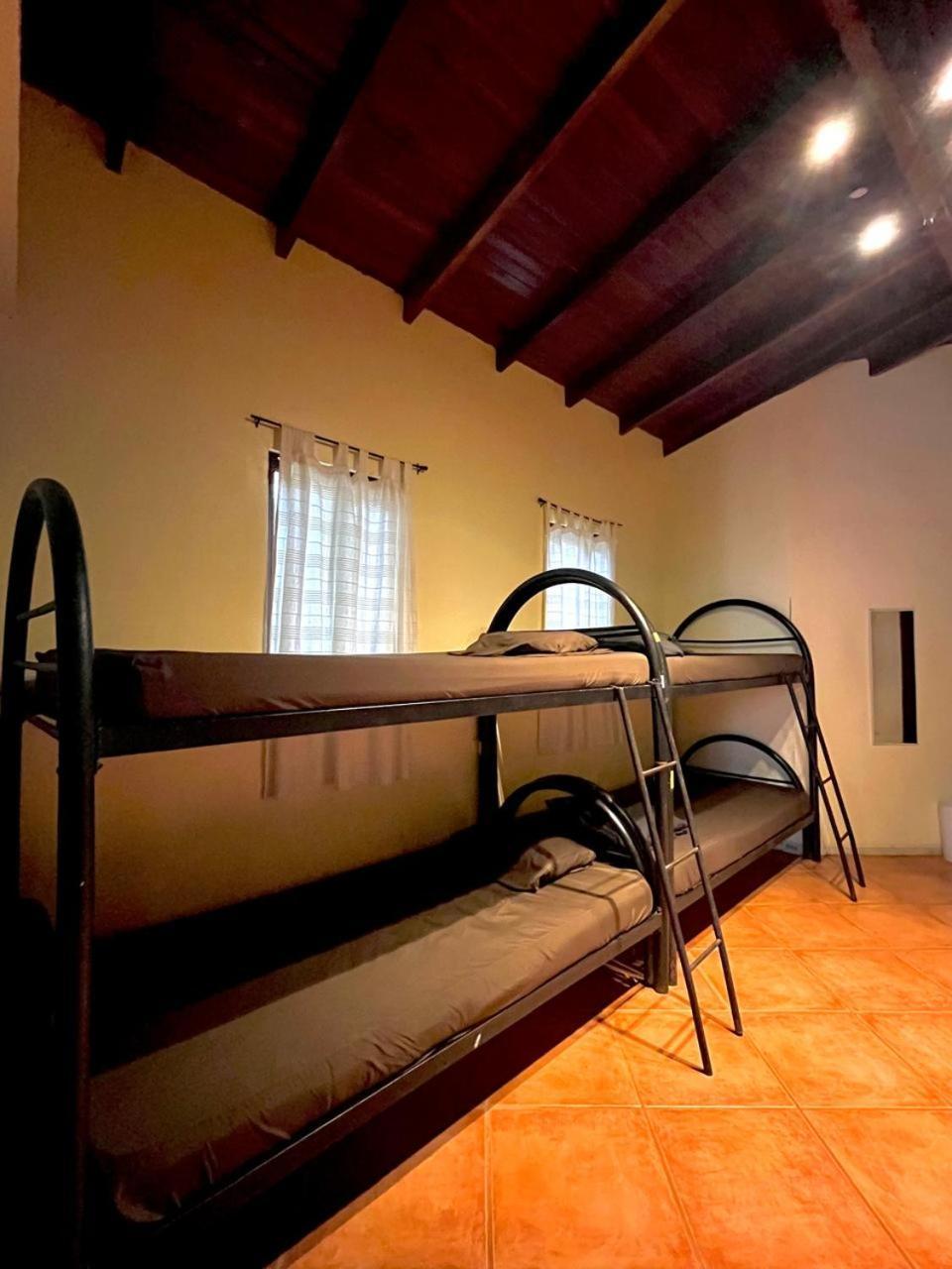 Tamarindo Backpackers Hostel ภายนอก รูปภาพ