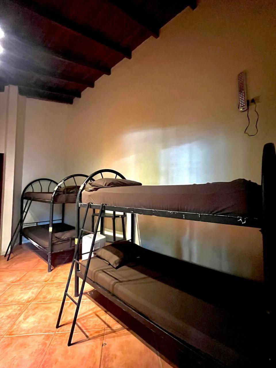 Tamarindo Backpackers Hostel ภายนอก รูปภาพ